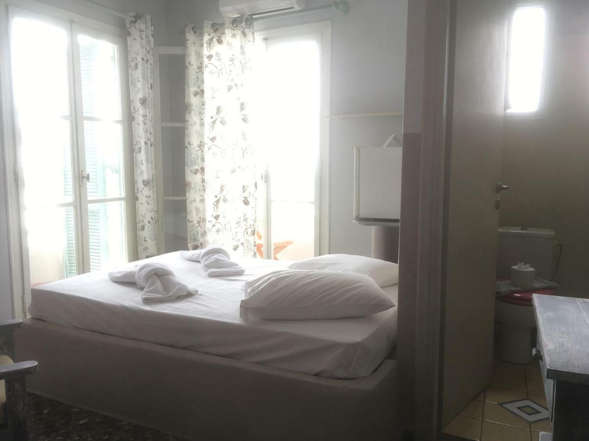 Afrodite 2* Tinos